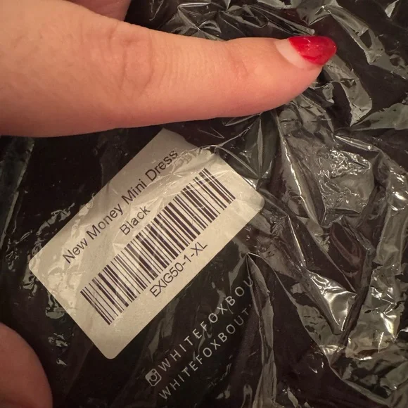 White fox black mini dress size xl new with tags - Picture 3 of 3